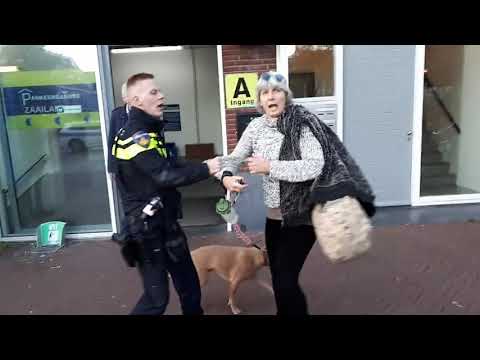 Ongevaccineerde oma uit restaurant getrokken!