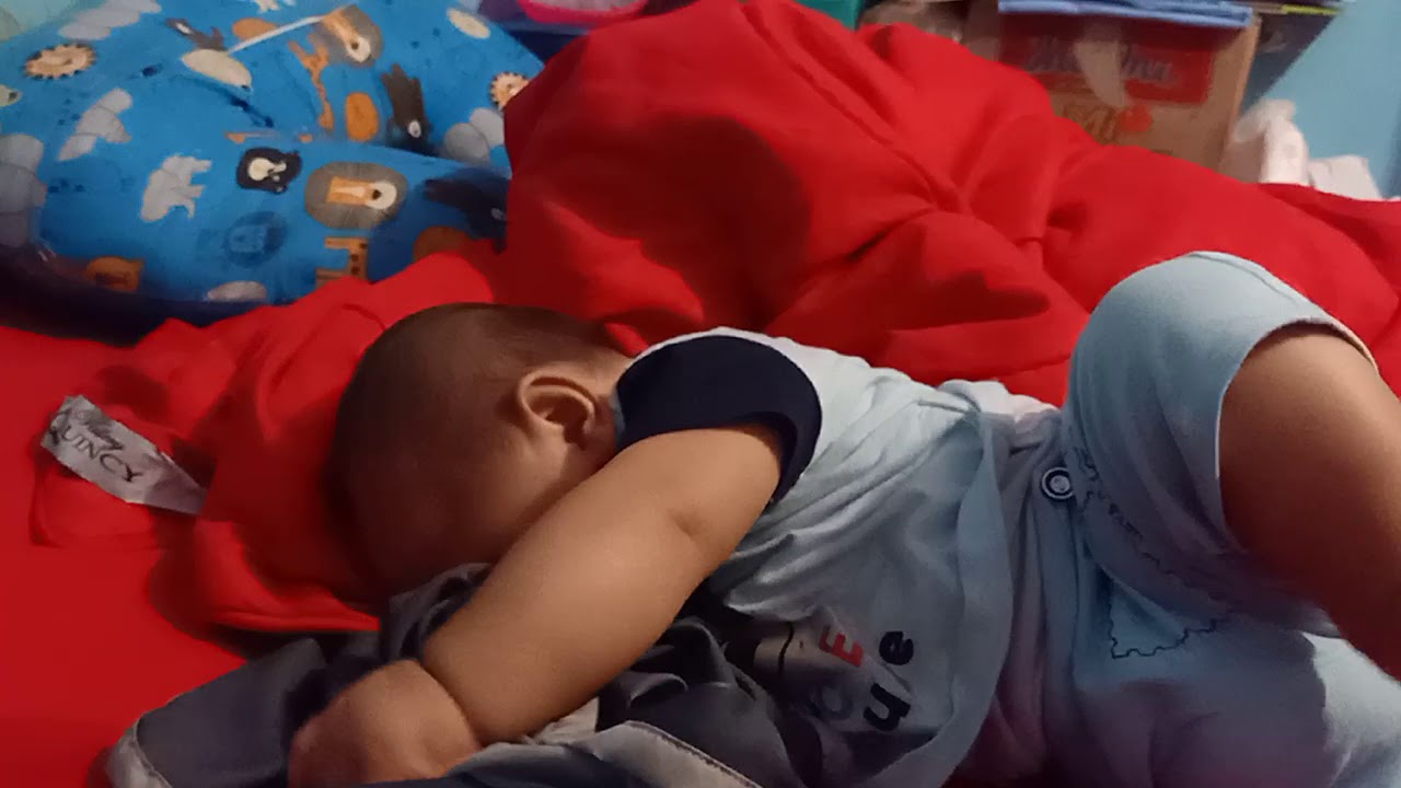 Bayi lucu 