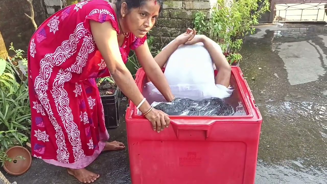  underwater dunking long hair wash 🤩🤩//