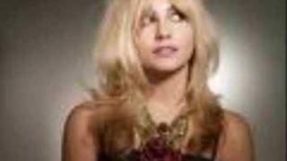 Pixie Lott ~ Mama Do  (with lyrics on screen)