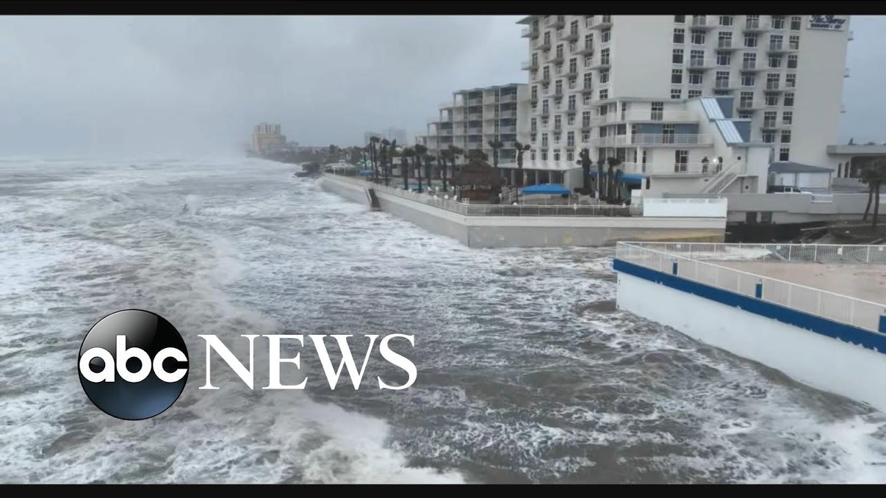 ⁣Hurricane Nicole makes landfall in Florida l GMA