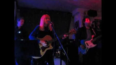 Vikki Porter  Live - Pleasing - 2017