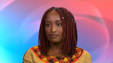 Interview with the authors of "How Dare the Sun Ri...