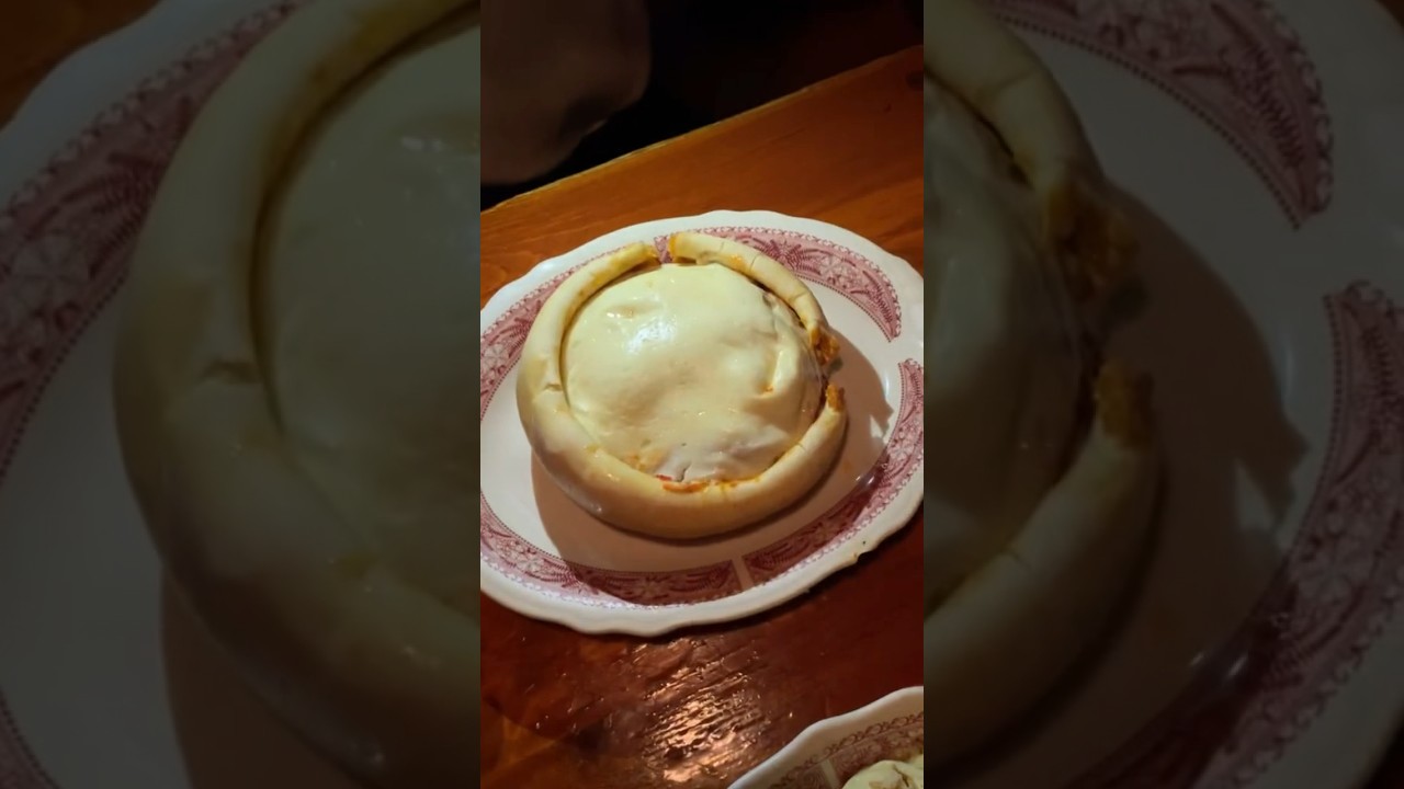 The PIZZA POT PIE from Chicago Pizza & Oven Grinder in Chicago, IL! 🍕🥧🤯 #DEVOURPOWER