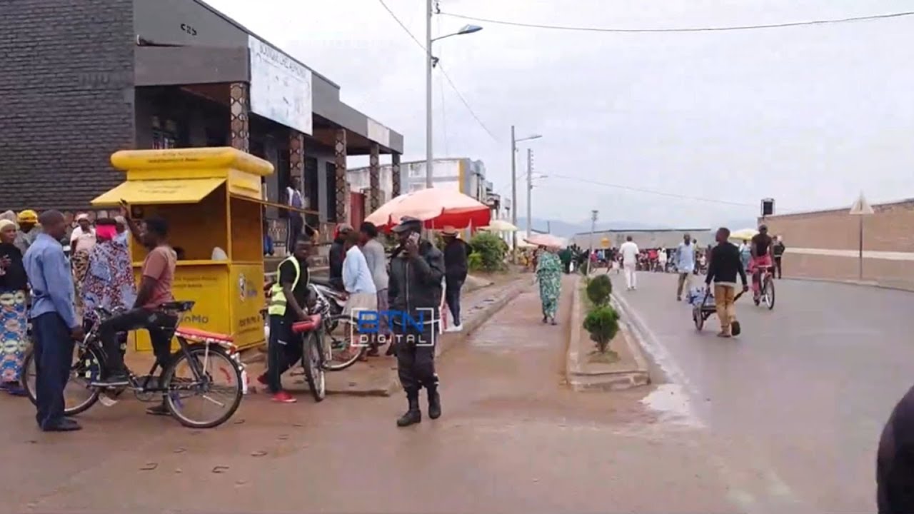 RUHANGO: AMAYOBERA KU MURAMBO BASANZE MU MUHANDA HAGATI || BAMWE BATI YISHWE ABANDI BATI NI IMPANUKA