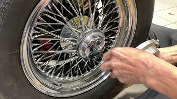 Removing  wheel locks for a Jaguar E type