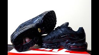 air max tn plus triple black