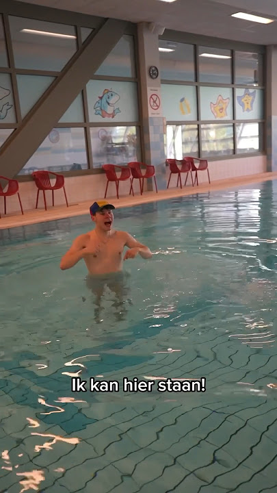 Hij kan niet zwemmen 🏊‍♂️ Heb jij al gezwommen dit jaar? 🤔🏊