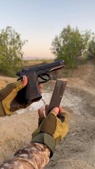 Beretta 92fs Pistal Checking Test fire Shooting #feed #shorts #trending #gaming #experiment