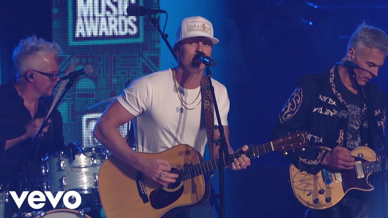 Parker McCollum – To Be Loved By You (Live From The CMT Music Awards)