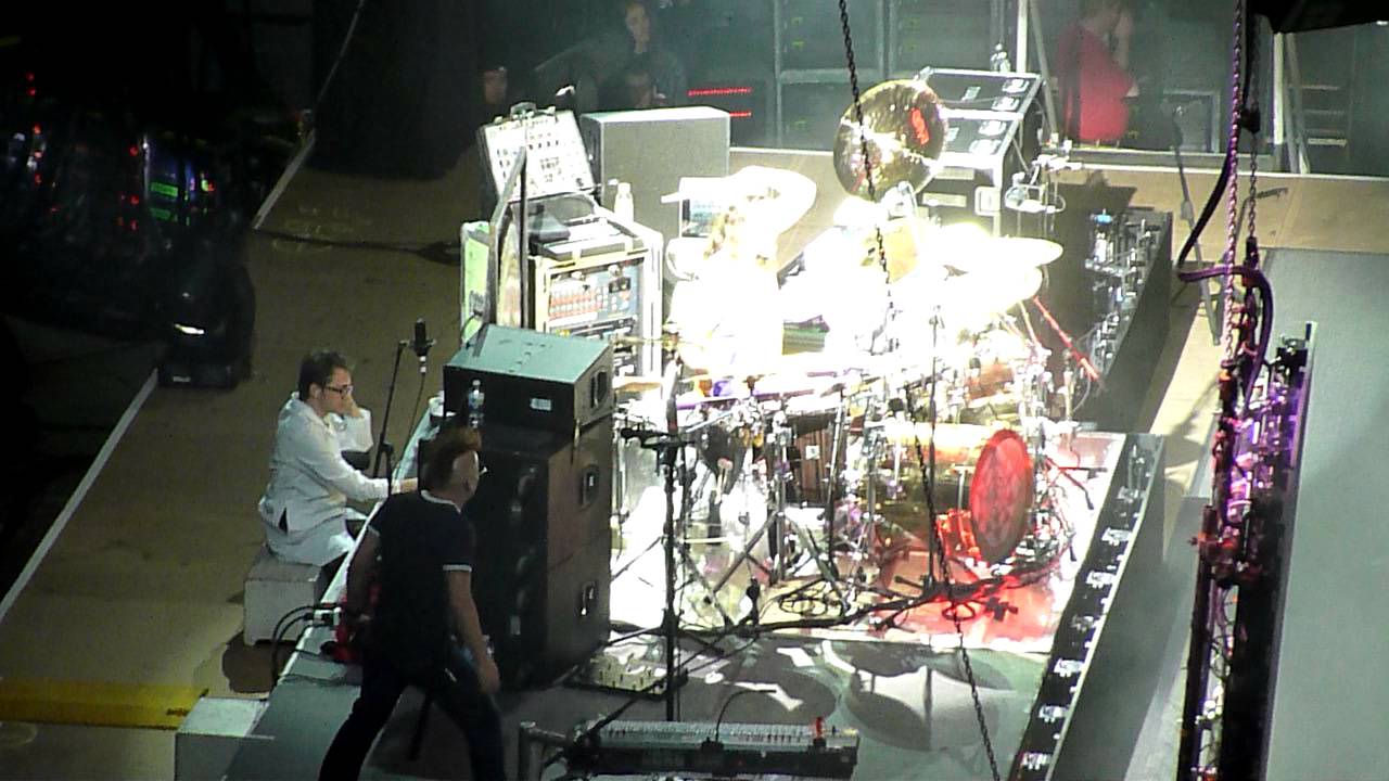 Is Danny Carey possibly the best rock drummer? Tool 2/3/2012 Forty Six