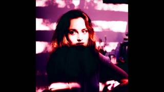 Leighton Meester - Entitled