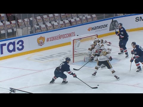 Joh Currie first KHL goal