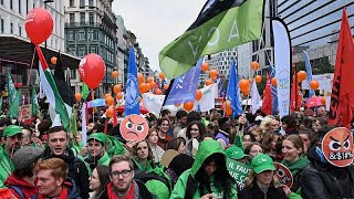 Travel disrupted across Belgium as general strike against proposed public spending cuts continues