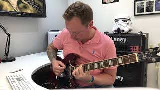 Mr Brightside main riff - The Killers