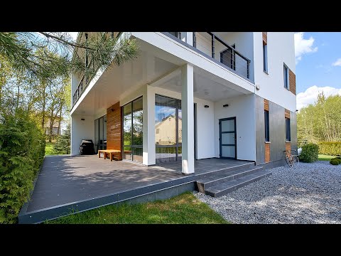 Видео: Пригородный дом, отмеченный вдохновленной асимметрией: Jigsaw Residence