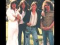 Smokie - Love Remains A Stranger