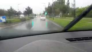 La Rn2 À Aulnay - Sous - Bois Inondée Un Jour De Pluie Resimi