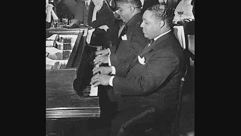 Albert Ammons & Pete Johnson Boogie Woogie (Yancey...