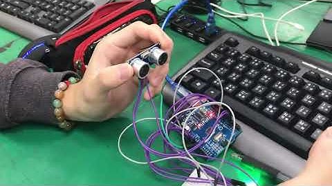 第八組 上機練習6 汽車超音波測距蜂鳴器警報器＋PWM三色LED警報顯示實驗