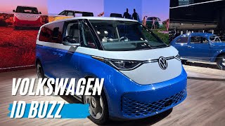 2024 Volkswagen ID Buzz!! NY AUTO SHOW by The_Car_Mom 5,363 views 4 weeks ago 5 minutes, 44 seconds