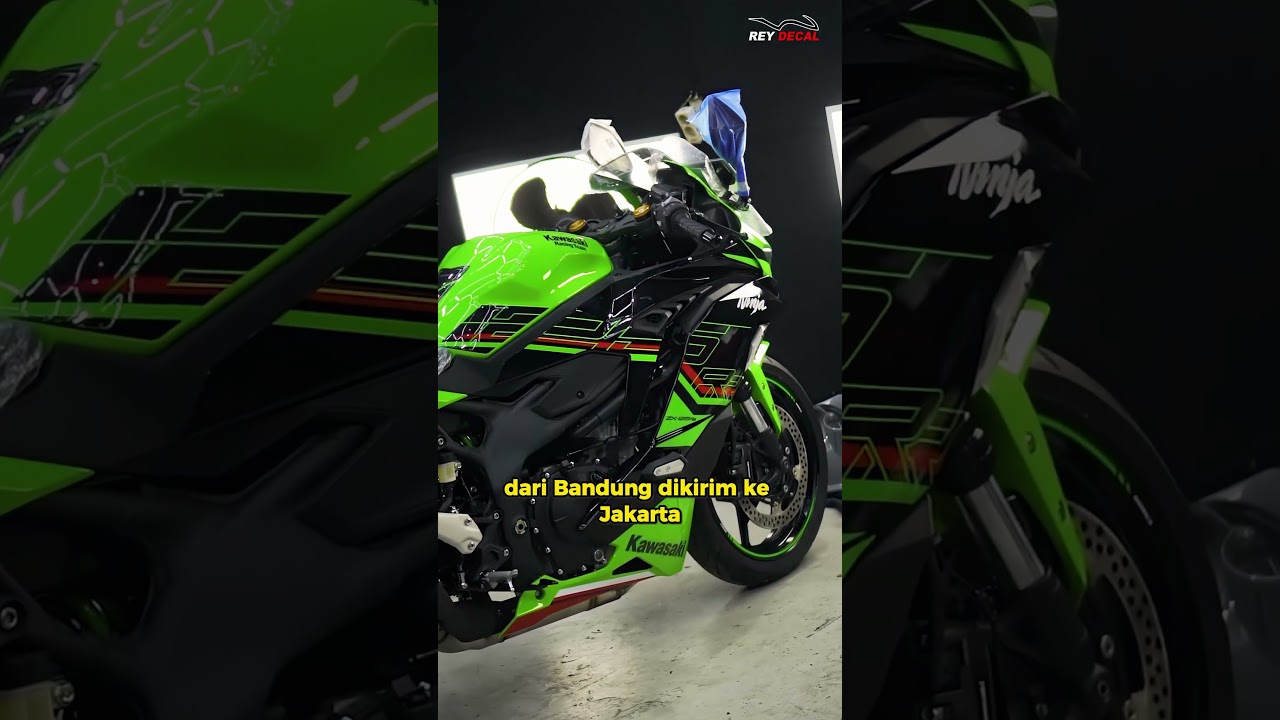 ORANG BANDUNG KALO MAU PASANG JUGA BISA! WA KESINI 0813 8990 2199 #reydecal #decalmotor #zx25r