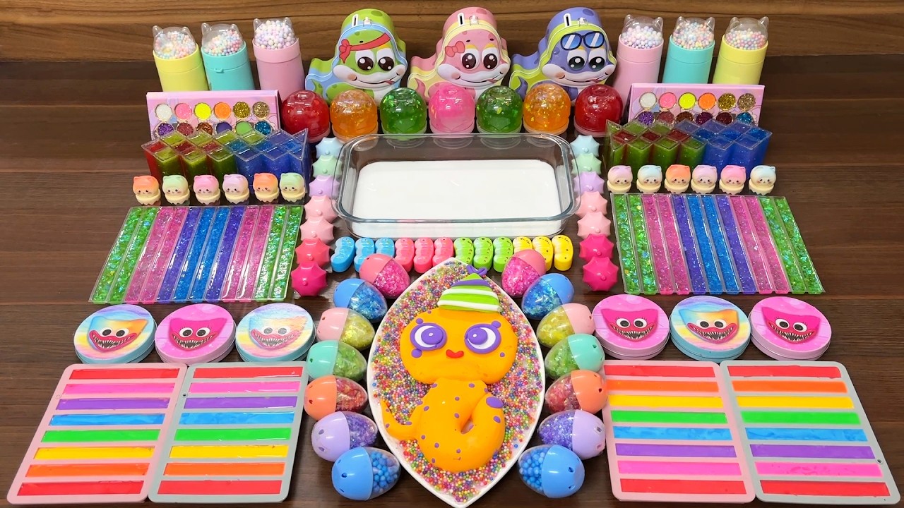 Slime mixing ASMR – Mix random into glossy rainbow