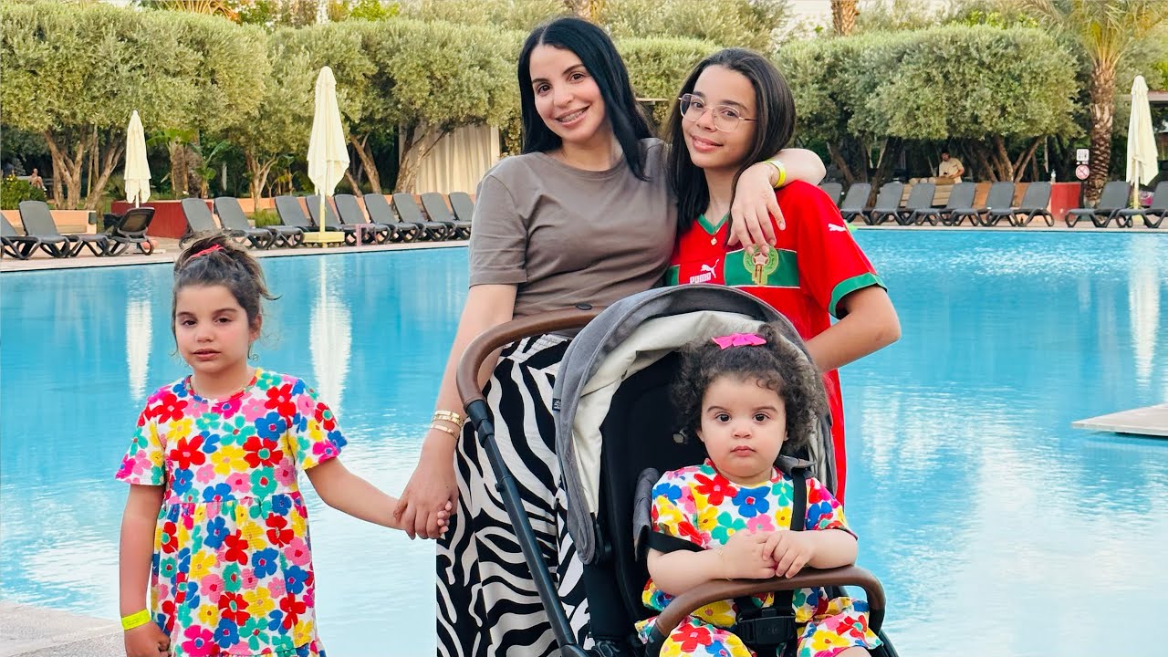 هدايا العيد من حماتي 😍 فرحات بناتي 😍