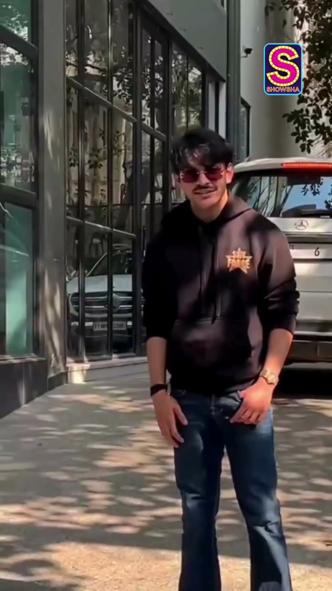 Veer Pahariya Gets Spotted Outside Maddock's Office | SkyForce | Bollywood | N18S | #trending