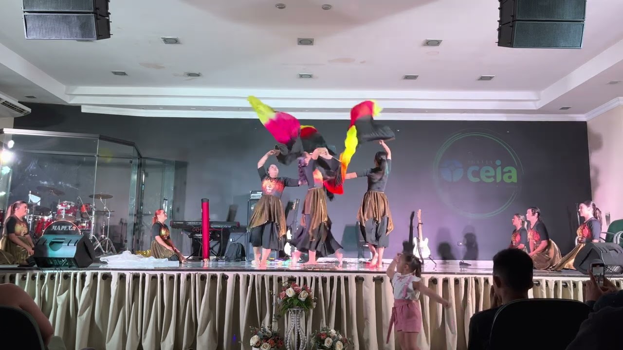 Coreografia: Me atraiu - Gabriela Rocha