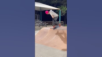 BS Disaster / FS Boardslide - #skateboarding #shorts