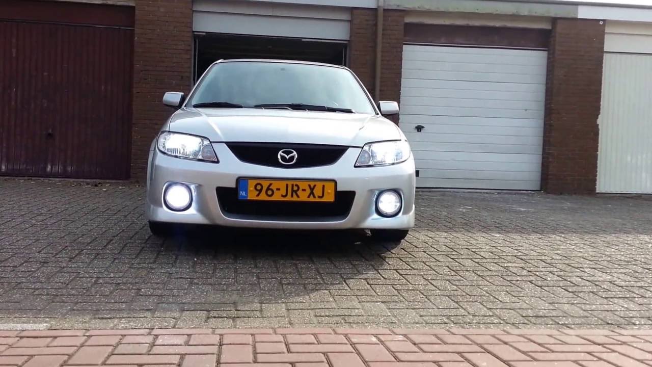 Mazda 323f 2002
