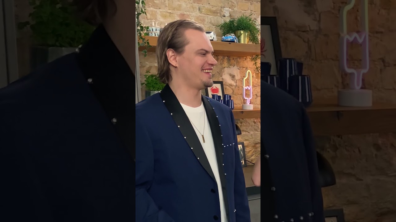 Straf-Shots fired! 🌶️😬 Cheyenne Ochsenknecht gibt sich Flüssiges-🔥.