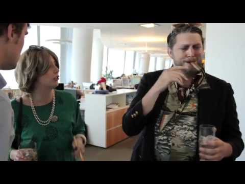 Hardly Working: Boozy Couple