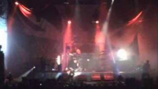 Download Lagu The Prodigy - Break \u0026 Enter (Live @ Mazda Palace, Milan, Italy, 16 Dec 2005) MP3