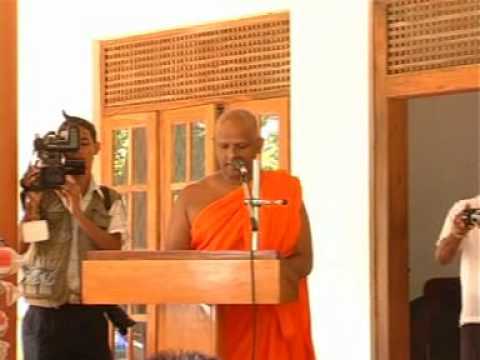 Help of Tamil refugies by International Buddhist C...