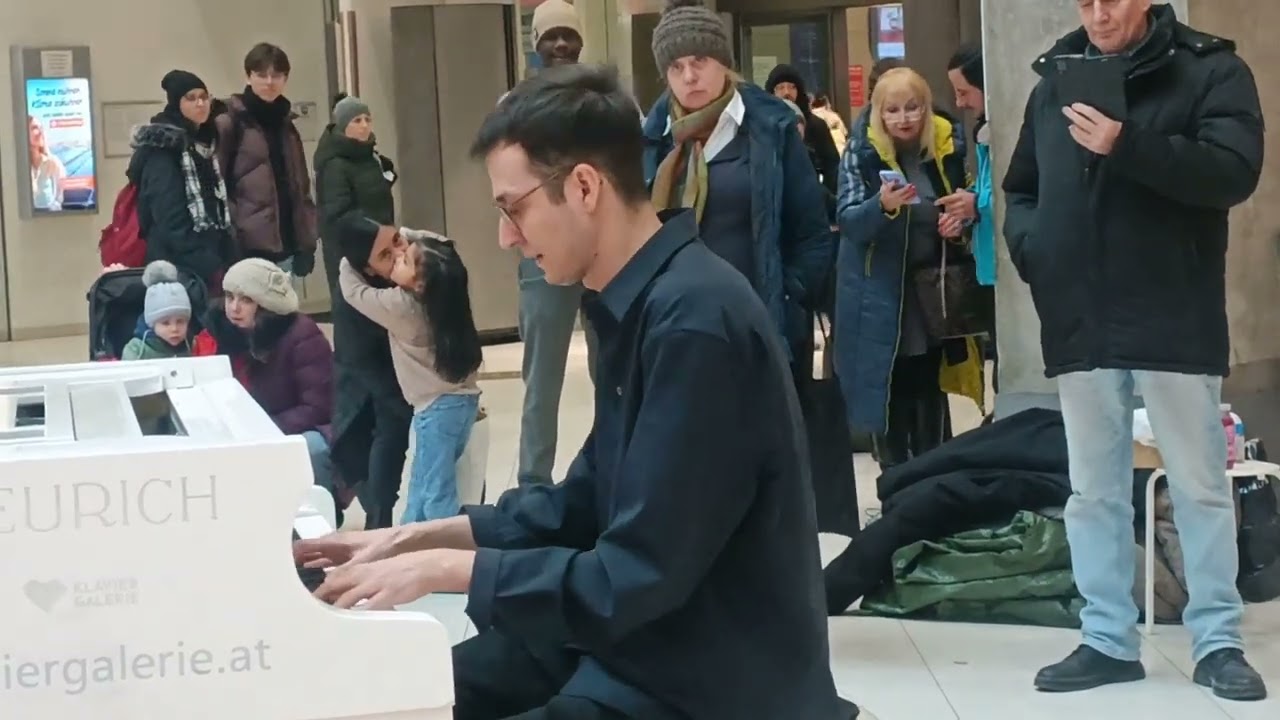 a BUSY a Afternoon at Wien Mitte Mall - VIENNA