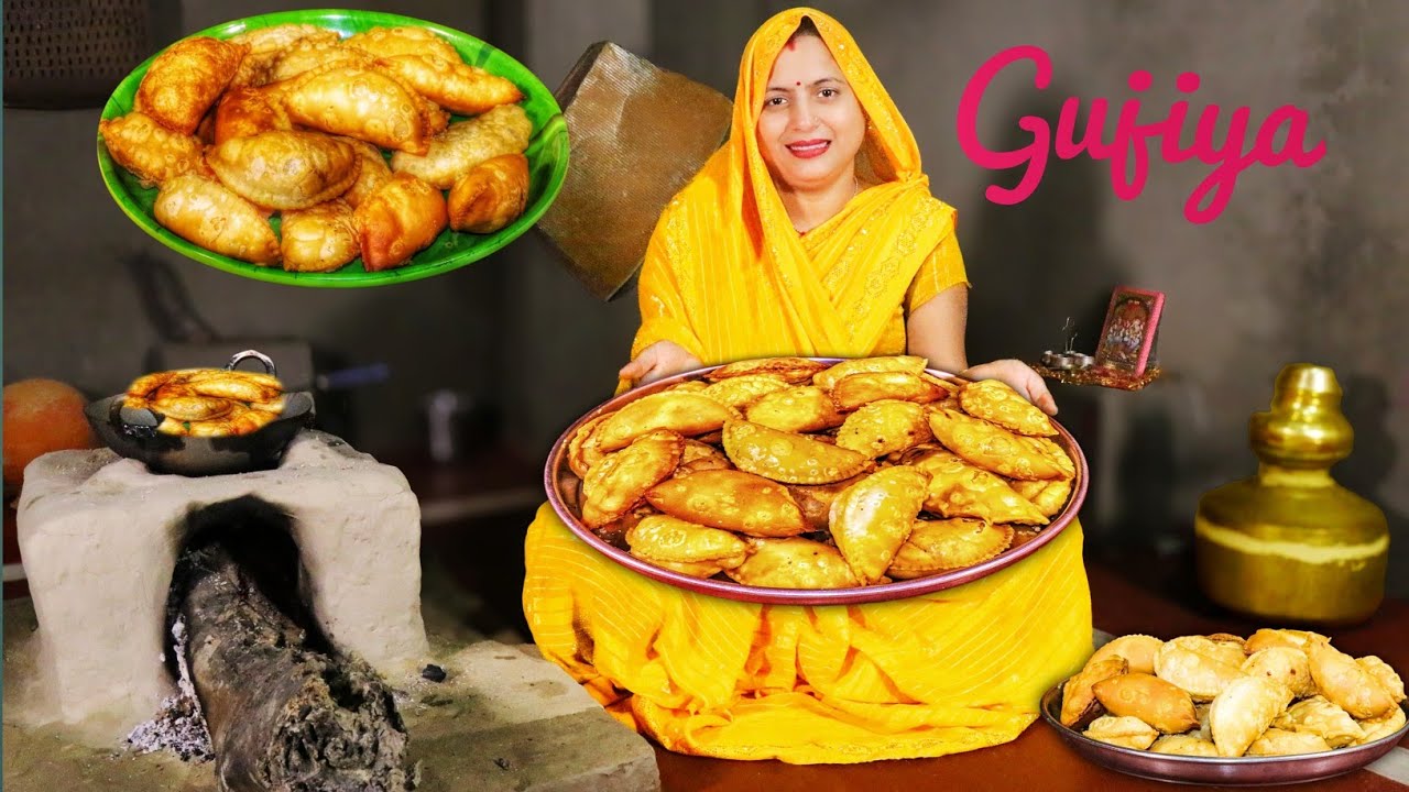दीवाली पर ऐसे बनाएं खस्ता गुजिया | Diwali Special Gujiya Recipe Village Style