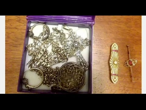 Он нашёл клад ...И...Отнёс в полицию.А теперь ... 1 серия Продолжение в следующем видео