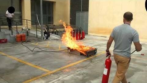 Utilización EXTINTOR CO2