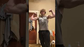 Same shirt 2 year difference. #gym #aesthetic #growth #viral #bodybuilding #motivation Profile