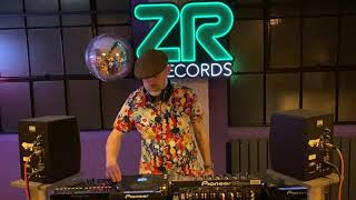 Download Lagu Dave Lee Record Room Live Session #3 MP3 Download Lagu Dave Lee Record Room Live Session #3 MP3