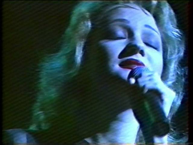 Буланова 1997. Буланова 2002. Буланова не молчи ремикс. Буланова ты уйдёшь. Песня без тебя одиноко буланова.