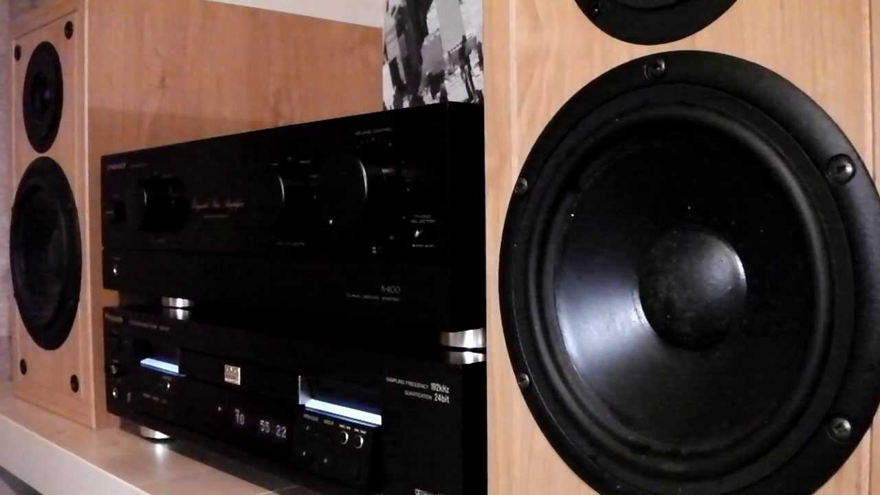 Pioneer A-400 and Panasonic DVD-A7 - YouTube