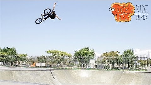 BMX Bowl SHREDDING: Kris Fox & Larry Edgar - Ride BMX