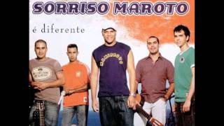 Video thumbnail of "Sorriso Maroto - É Diferente"