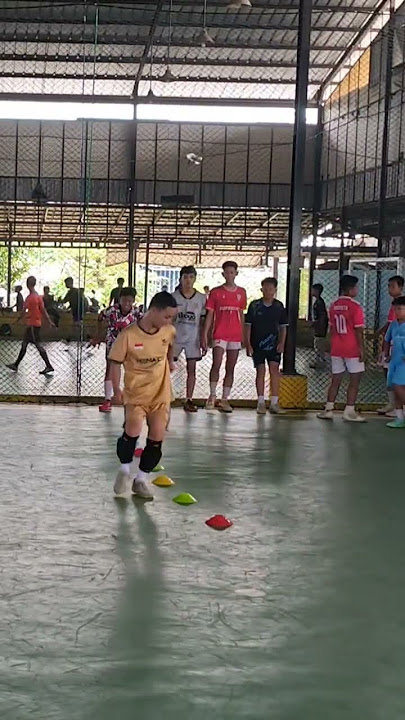 HAPPY WEEKEND SOBAT DEFFENSESPORT #futsal #soccer #sports #football