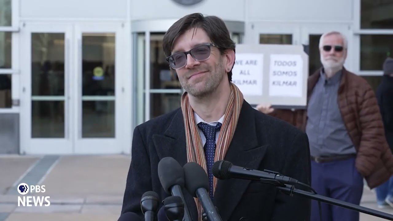 WATCH: Attorney for Kilmar Abrego Garcia speaks to the press after immigration custody hearing