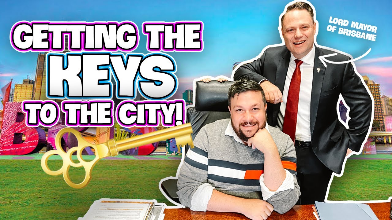 I get the KEYS TO THE CITY* from the Lord Mayor of Brisbane! | Christian Hull