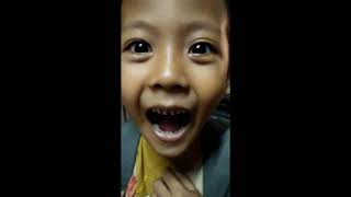 Download lagu Kompilasi video jempol kedua